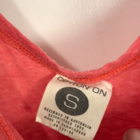 Tank top - Picture 2 of 3